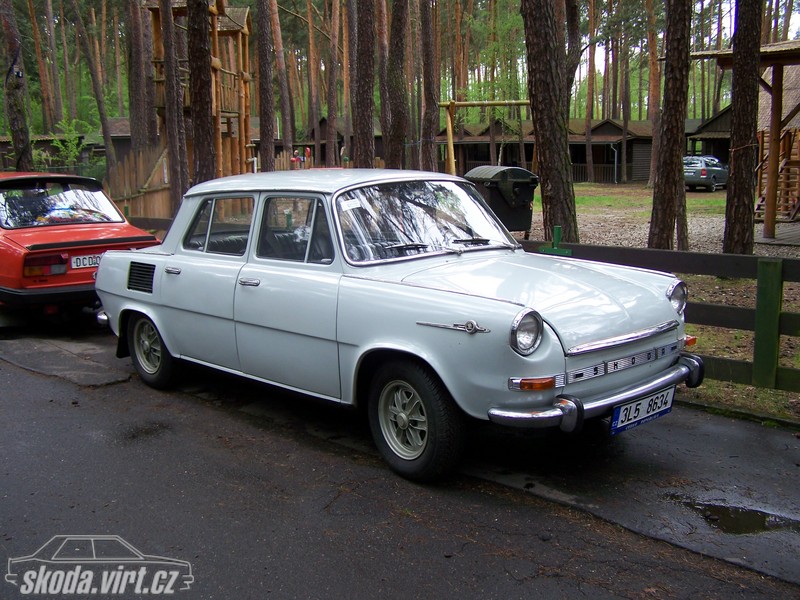 16 Skoda MB 1000 Mužák