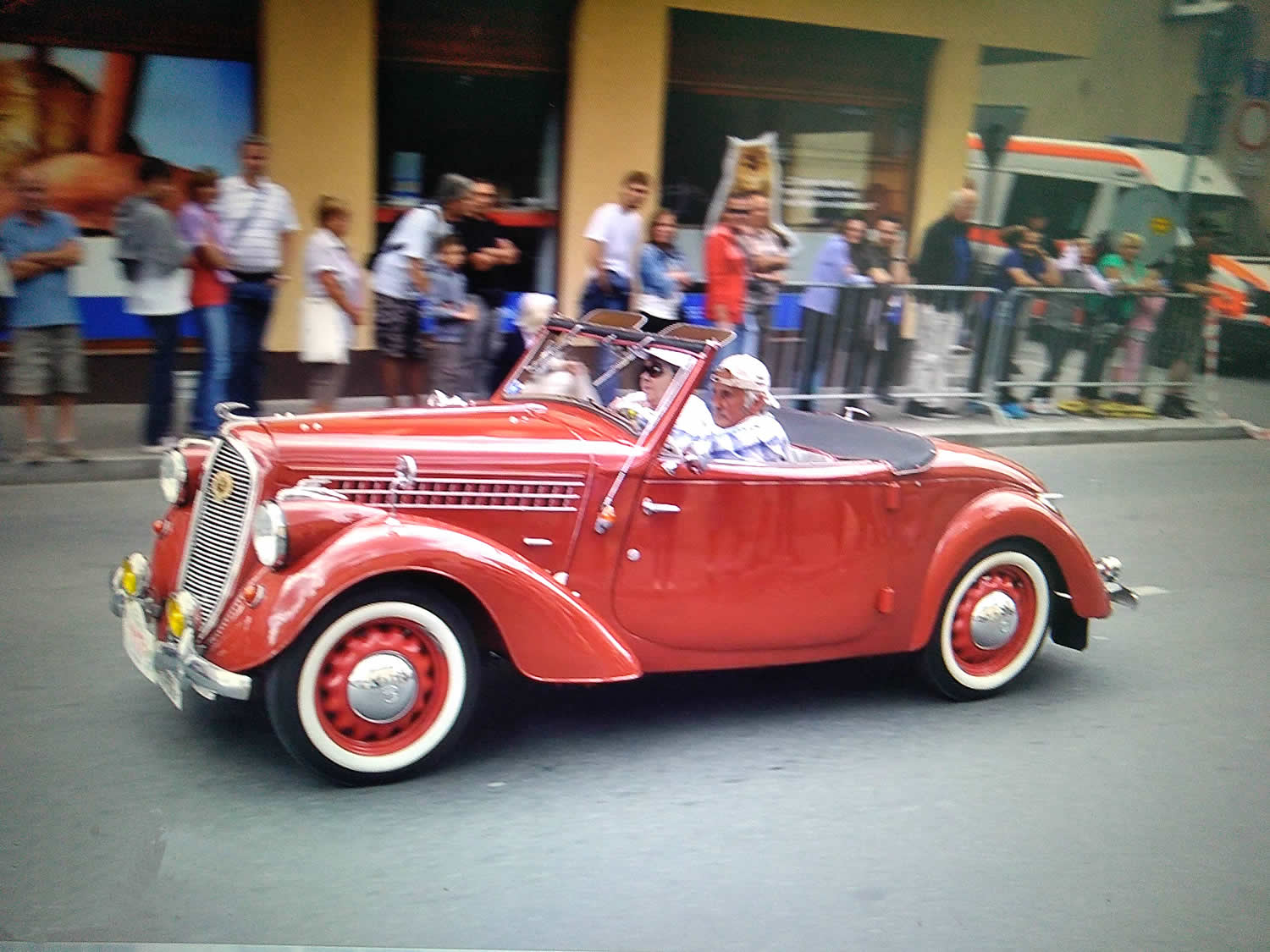 17 Skoda Popular 